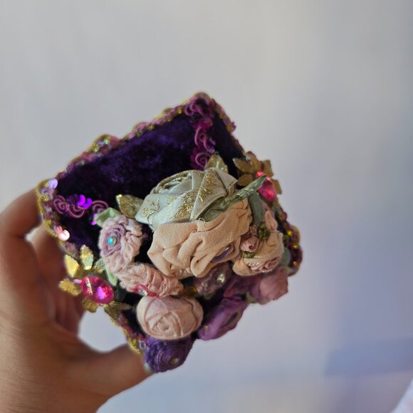 Handmade Decorative Victorian Style Flower Pin cushion - Picture 9 of 12